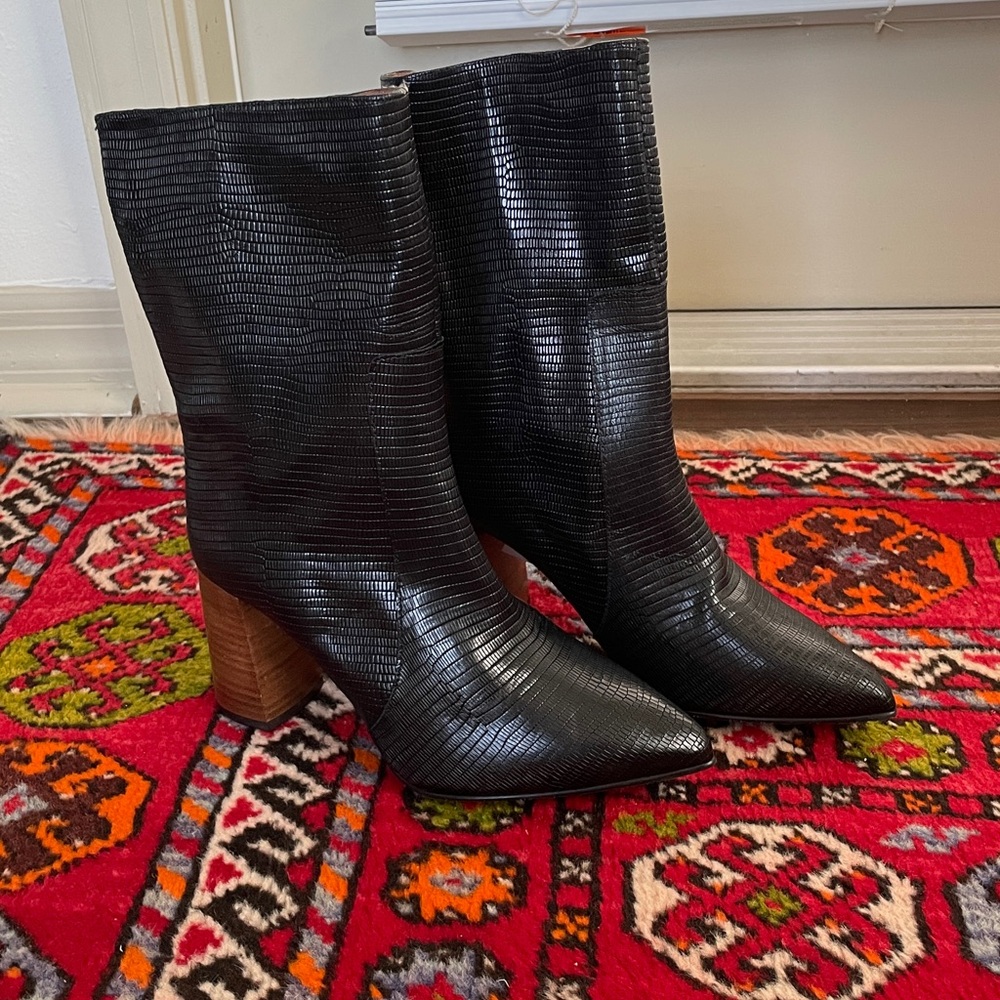 NWT Brenda Zaro Made in Spain Black Leather Boots Size EU 37